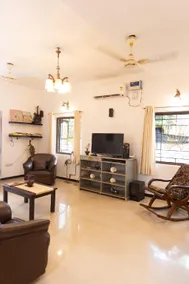 Charming 4BR Private Pool Villa, 3 min to Thalassa - Image 5