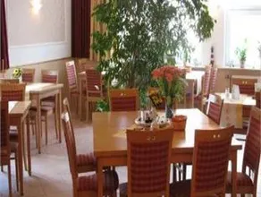 Hotel Abalone - Image 2