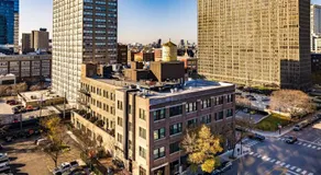 Luxéry Stay Chicago - Themed Units! Close to Downtown, McCormick Place & Wintrust Arena - Image 5