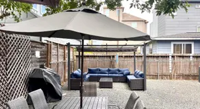 Winter Retreat 3b 3ba Huge backyard Mins from Downtown - Image 4