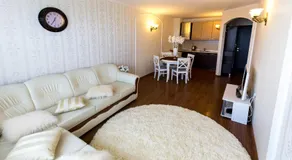 Europroperties Sirena Apartaments - Image 5