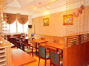 GreenTree Inn Shanghai Jingan Railway Station Xinzha Road Business Hotel - Image 3