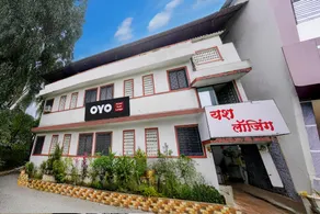 Hotel O Yash Lodging - Image 2