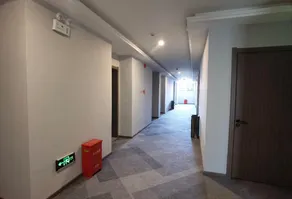 Sweet Hotel - Image 2