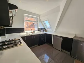 Acton Central apartment - Image 5