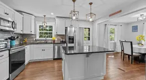 Stylish 4BR Getaway with Game Room, Grills & Cozy Outdoor Fire-Pit - Image 5