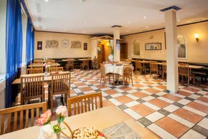 Hotel Zur Au - Image 2