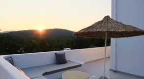 Villa NeoX with 2 Pools, Jacuzzi, Sauna & Minigolf - Image 5