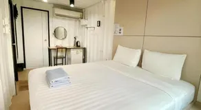 Boxotel - Image 5