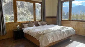 Blue Yak Resort - Image 2