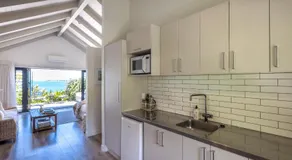 The Moorings Studio Apartments - Be My Guest Waiheke - Image 4