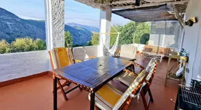 Spectacular view, authentic house, exquisite area. - Image 3