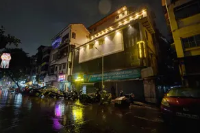 Hotel Isra Comfort Inn - Image 3