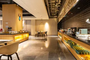 Ibis Styles Gulou Kaifengfu Hotel - Image 3