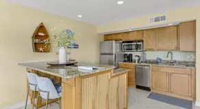 Haven Harbor Getaway - Image 3