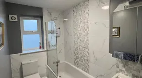 7 Heaven Apartments - Image 2