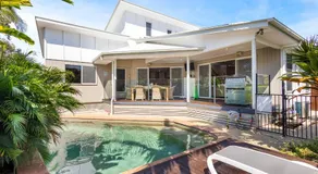 Beecheyana North - Beach Villa with heated pool - Image 5