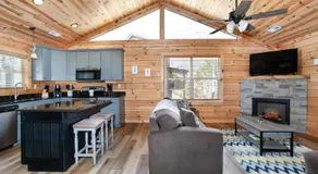 Peaky Woods Cabin Hot Tub Game Room MTN Views - Image 4