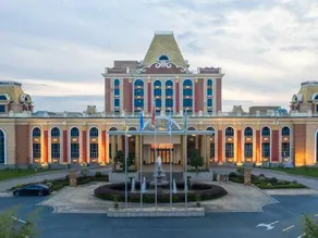 Shanghaitan International Hotel - Image 3
