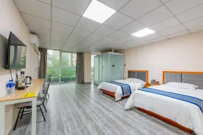 Heyi Apartment - Image 4