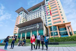 Luxury Resort Suites@ Sunway City - Image 4