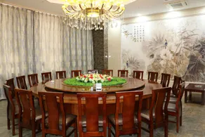 Longyuan Hotel - Image 4