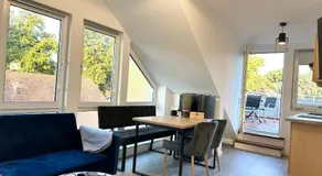 LGH-Moderne, ruhige Wohnung, Nähe zum Flughafen und Autobahn, 24h-self-check-in, vollausgestattet, DisneyPlus, Waschmaschine - Image 2