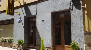 Hostal Oria - Image 3