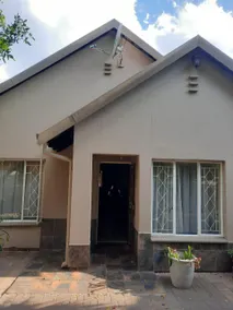 Ubuntu Guesthouse - Image 4
