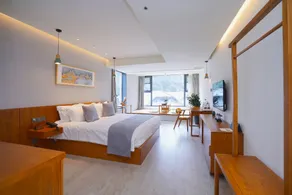 Qingdao Jiushui Heyuan Art Design Hotel - Image 2