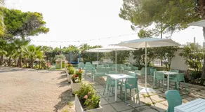 Sant'Elia Deluxe Rooms - Image 2