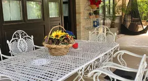 Privatzimmer mit Pool, Garten und Grill | Gartenblick - Image 3