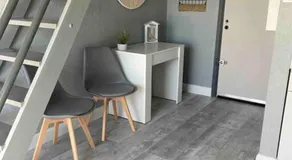 Charmant petit studio mezzanine avec climatisation - Image 4