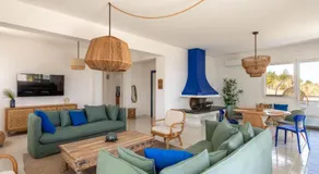 Sea Frame Design Apartments with Pool by Wonderful Italy - Image 3