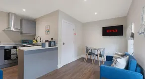 Flat3 1BR in Horsemarket - Image 4