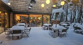 Romantic two bedroom apartments close to Normafa with private parking - Image 2