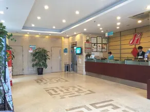 Jinjiang Inn Caobao Road Subway Station - Image 4