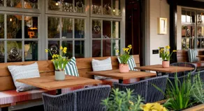 The White Hart - Image 3