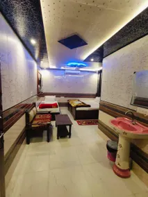 Goroomgo Hotel Hanuman Near Ram Mandir Ayodhya - Image 3