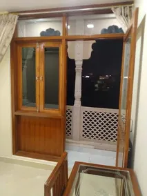 TOURIST INN - Image 3