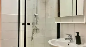 Hamburg I 4 Personen I Free Wi-Fi - Top Location near Airport and City - Image 5