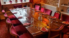 Kings Arms Hotel - Image 4