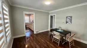 Modern 3Bed house Near River ,Casino Sleeps 8 - Image 3