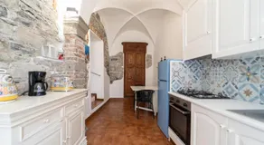 Elegant cottage in the heart of Torno with SmartTV and Wifi - Image 3