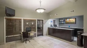 Royal Inn Provo - Image 2