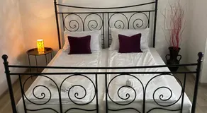 Royal Residence - Image 2