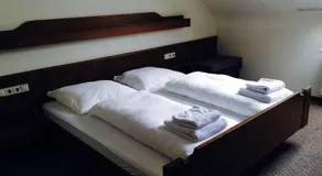 Saigon Hotel - Image 2