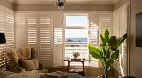 'The Light-House' Entire Home with Coastal Views - Image 2