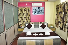 Hotel Debjyoti - Image 2