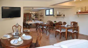 Fistikies Holiday Apartments - Image 3